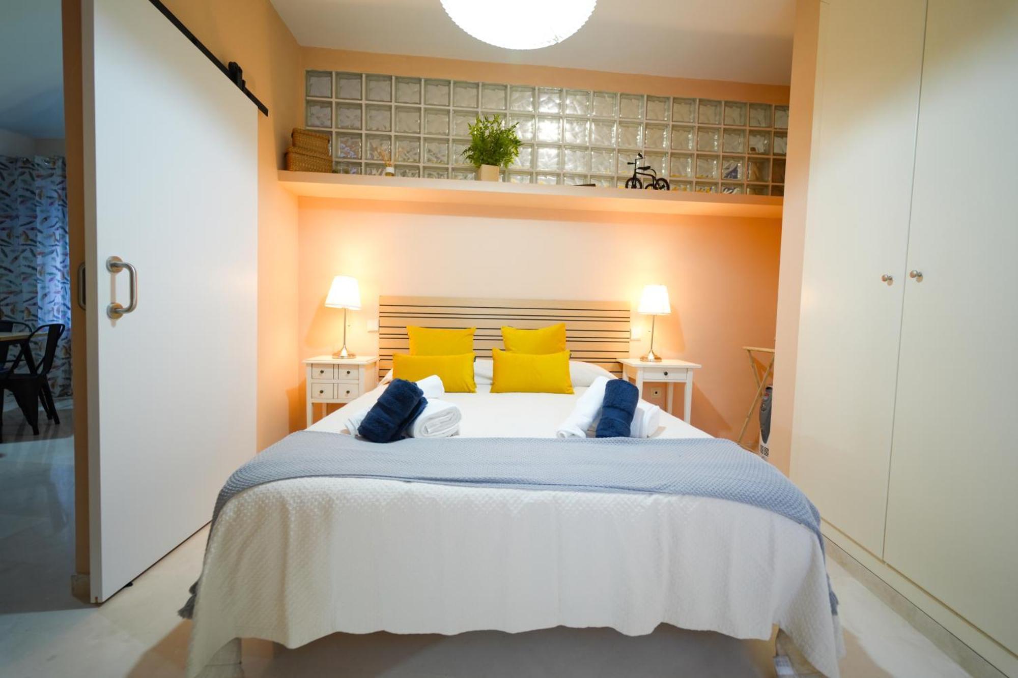 Rodrigo De Triana Luxury *