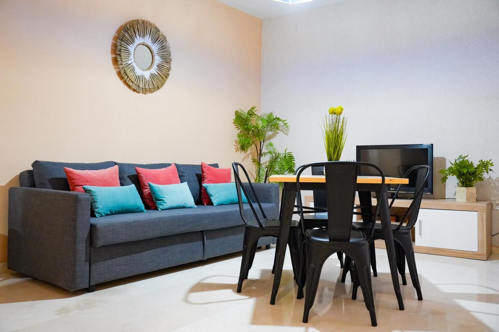 Rodrigo De Triana Luxury