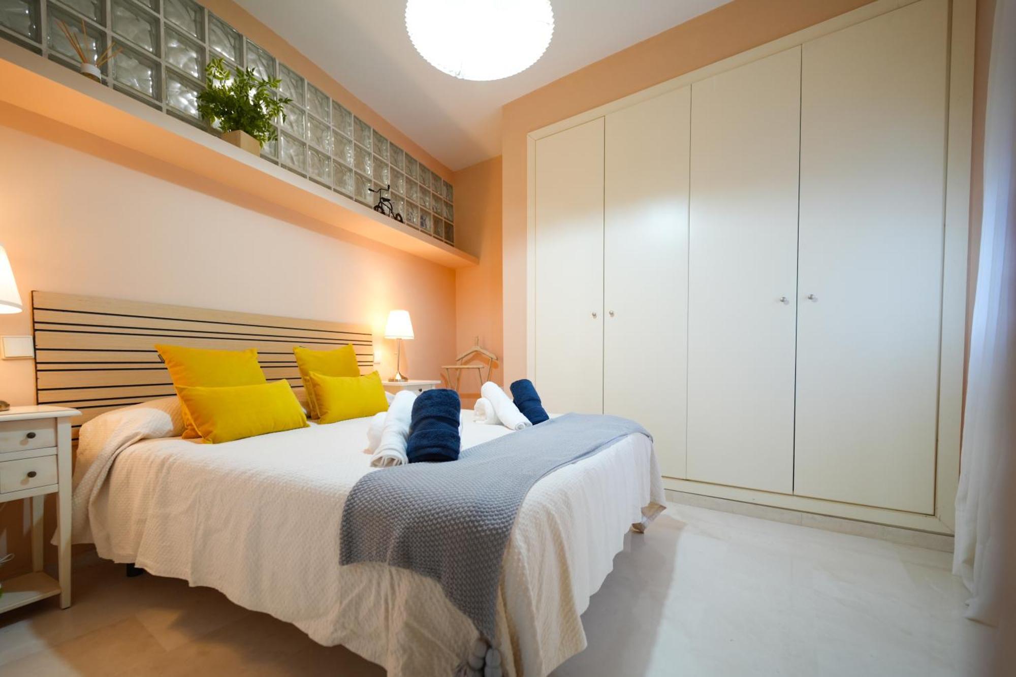 Rodrigo De Triana Luxury * Seville
